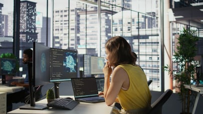 employee-hired-by-competitor-spy-mining-info-from-company-servers